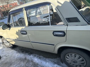 Авто ВАЗ 2101 1981 № 8712713
