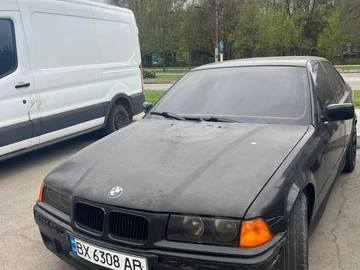 Авто BMW 3 Серия 1994 № 8712785