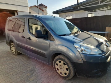 Авто Peugeot Partner 2008 № 8712897