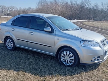 Авто Chevrolet Aveo 2007 № 8712923