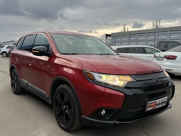 Авто Mitsubishi Outlander 2017 № 8713176