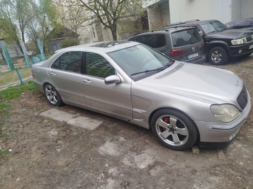 Авто Mercedes 220 2001 № 8713187