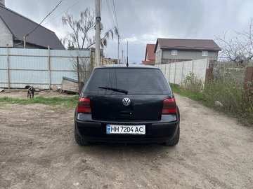 Авто Volkswagen Golf 2000 № 8713230