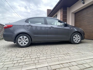Авто KIA Rio Pride  2011 № 8713400