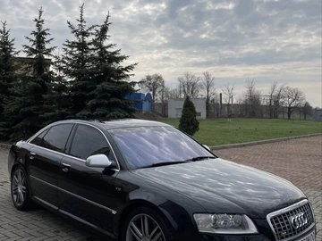 Авто Audi S8 2007 № 8713427