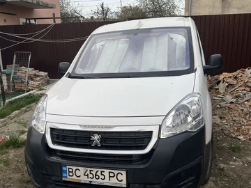 Авто Peugeot Partner 2017 № 8713461
