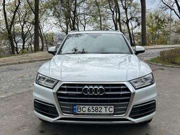 Авто Audi Q5 2019 № 8713465