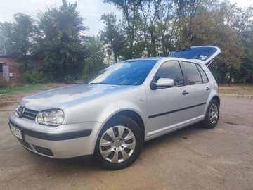 Авто Volkswagen Golf 2003 № 8713574