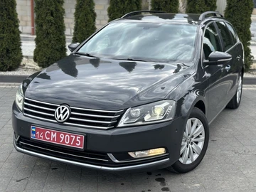 Авто Volkswagen Passat Variant 2012 № 8713608