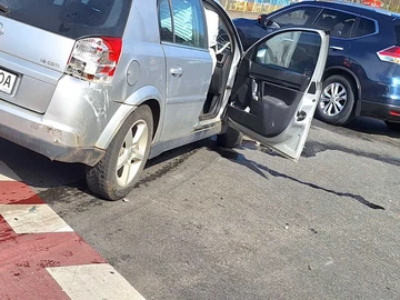 Авто Opel Signum 2004 № 8713613