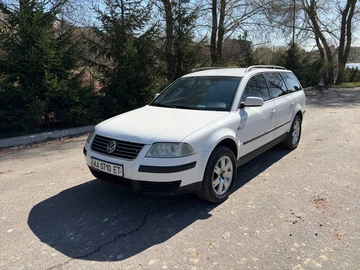 Авто Volkswagen Passat Sedan 2001 № 8713636