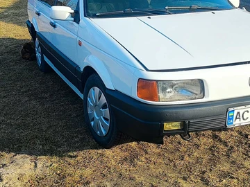 Авто Volkswagen Passat Cc 1993 № 8713650