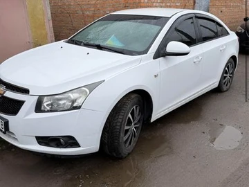 Авто Chevrolet Cruze 2010 № 8713653
