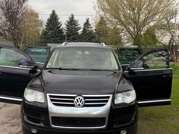 Авто Volkswagen Touareg 2009 № 8713803