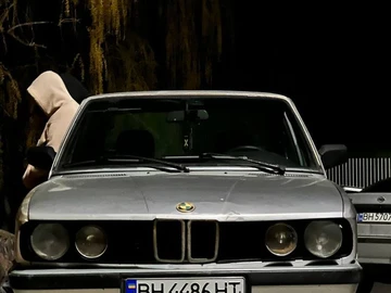 Авто BMW 5 Серия 1988 № 8713804
