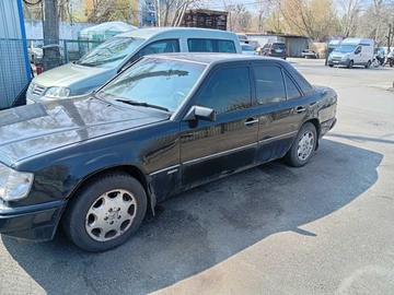 Авто Mercedes E Серия 1990 № 8713807