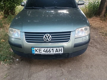 Авто Volkswagen Passat Sedan 2002 № 8713935