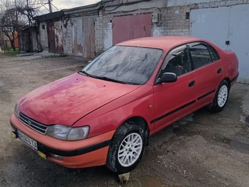 Авто Toyota Avensis Verso 1992 № 8713954