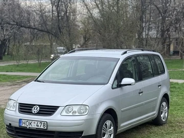 Авто Volkswagen Touran 2006 № 8713971