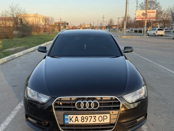 Авто Audi A4 2014 № 8714121