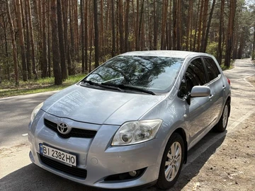 Авто Toyota Auris 2008 № 8714180