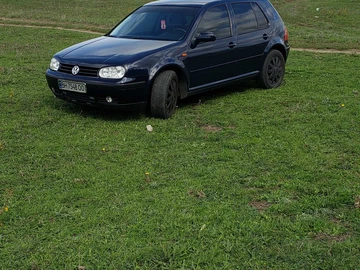 Авто Volkswagen Golf 1999 № 8714344