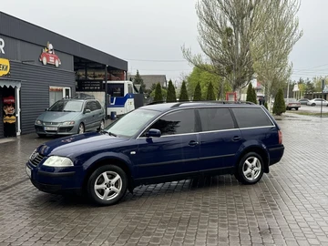 Авто Volkswagen Passat Hatchback 2002 № 8714456