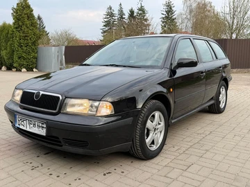 Авто Skoda Octavia 2000 № 8714468
