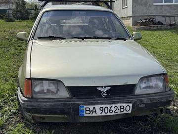 Авто Opel Rekord 1989 № 8714641