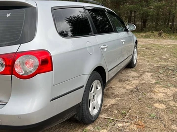 Авто Volkswagen Passat Variant 2010 № 8714653