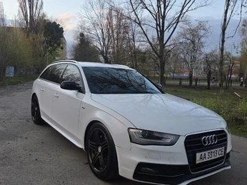 Авто Audi A4 2012 № 8714677