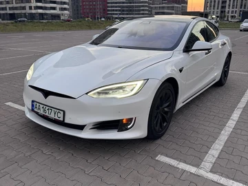 Авто Tesla Model S 2018 № 8714678