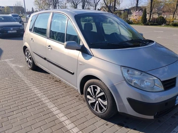 Авто Renault Scenic 2004 № 8714796