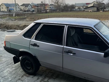 Авто ВАЗ 21099 2001 № 8714961