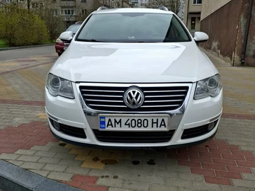 Авто Volkswagen Passat Variant 2010 № 8714978