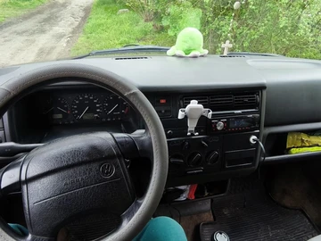 Авто Volkswagen Transporter 1991 № 8714983