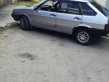 Авто ВАЗ 2109 2001 № 8714985