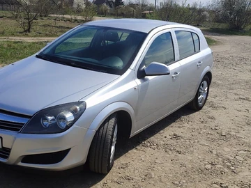 Авто Opel Astra 2010 № 8715101