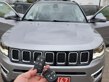 Авто Jeep Compass 2018 № 8715108