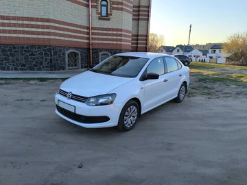 Авто Volkswagen Polo 2013 № 8715139