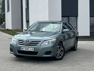 Авто Toyota Camry 2010 № 8715148
