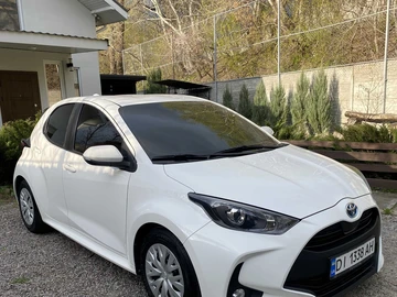 Авто Toyota Yaris 2022 № 8715205