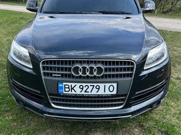 Авто Audi Q7 2009 № 8715213