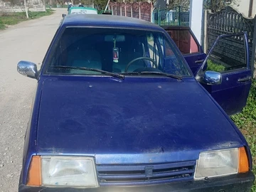 Авто ВАЗ 2109 1983 № 8715264