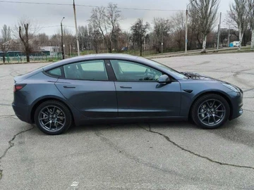 Авто Tesla Model 3 2023 № 8715272