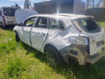 Авто Opel Astra 2014 № 8715314