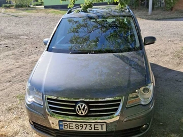 Авто Volkswagen Touran 2006 № 8715341