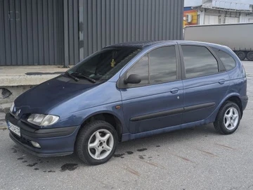 Авто Renault Megane 1997 № 8715402