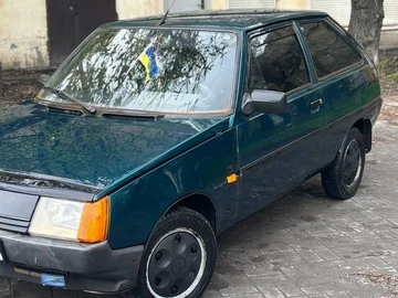 Авто ЗАЗ 1102 1999 № 8715538