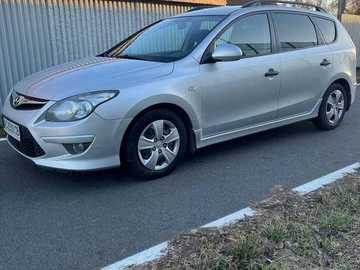 Авто Hyundai I30 2012 № 8715576